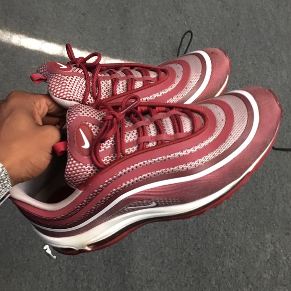 Nike air maxes 97’ - Picture 2 of 3